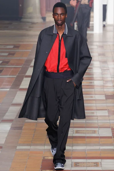 Look 33